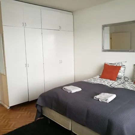 Huoneisto Starhomes 2 Bedroom C18 *